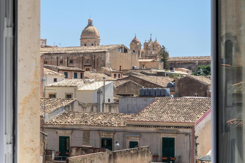 Mansarda Aurispa Noto Exteriér fotografie